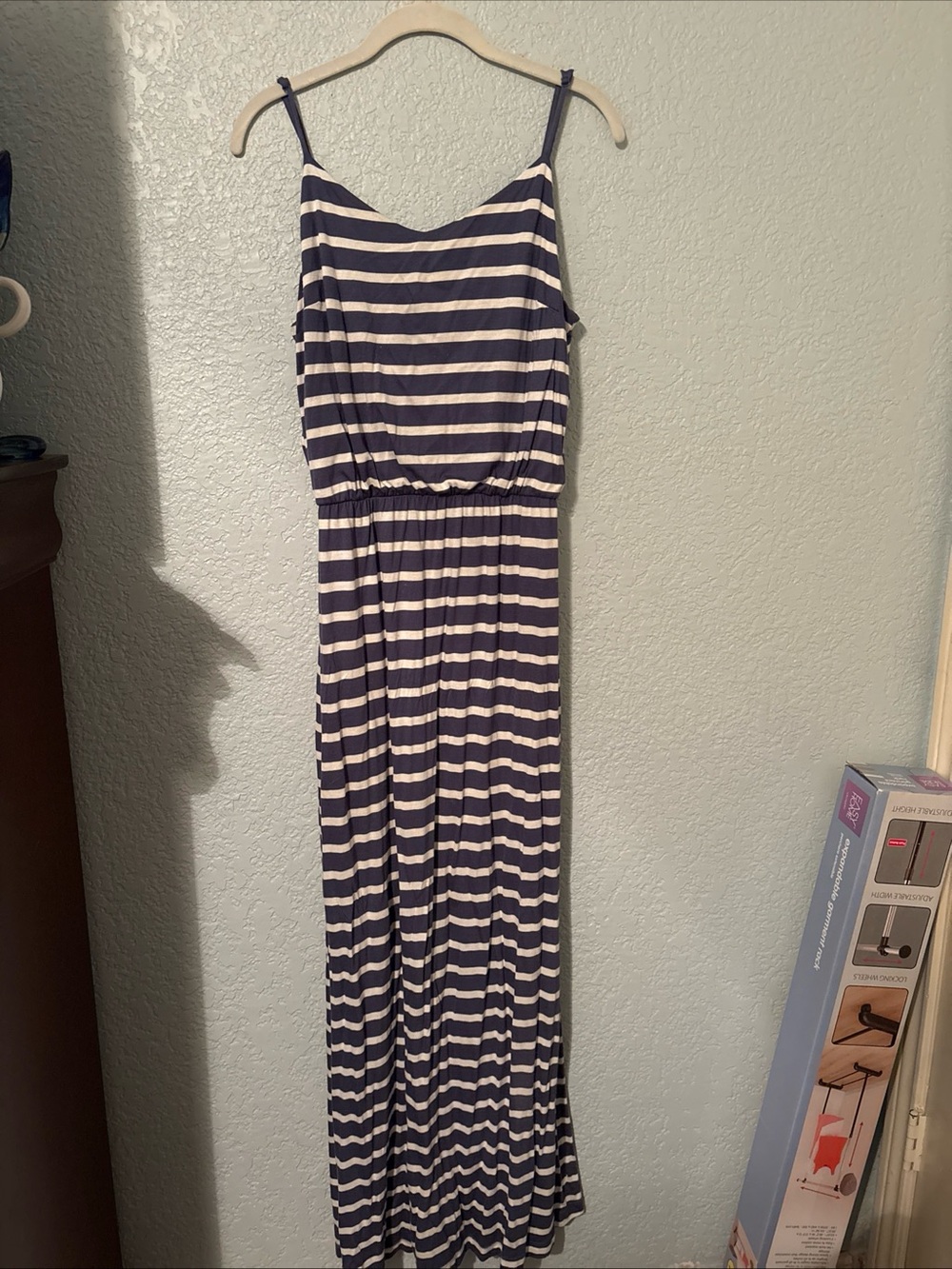 Gap Size Medium Navy and White Striped Maxi Sundress Summer Cruise Resort